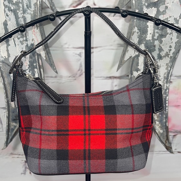 Coach Handbags - Coach 8326 Mini. 💞